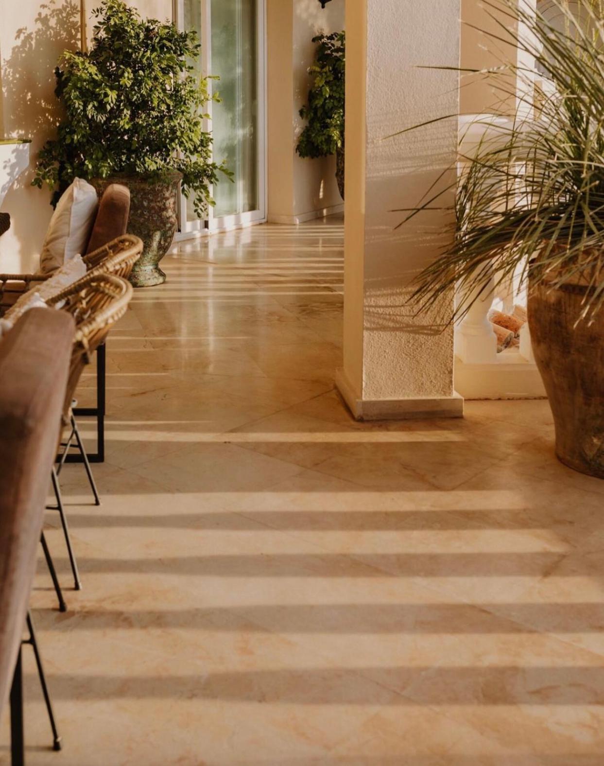Luxury Tauro Couette-café
