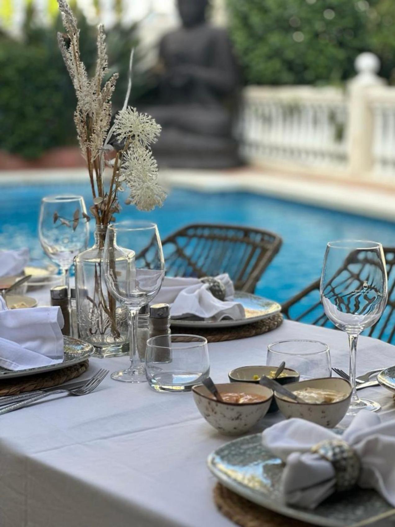 Luxury Tauro