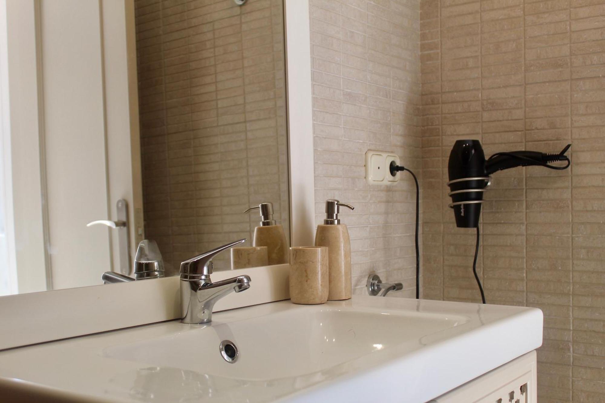 Couette-café Luxury Tauro